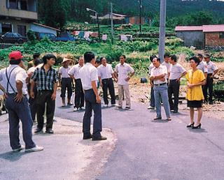 用地同仁與民眾溝通說